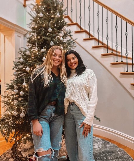 Hannah Malvone erwachsene nackten bilder