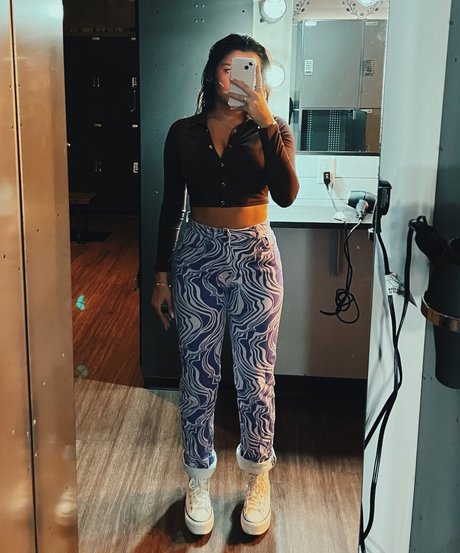 Hannah Malvone schöne exklusive archiv