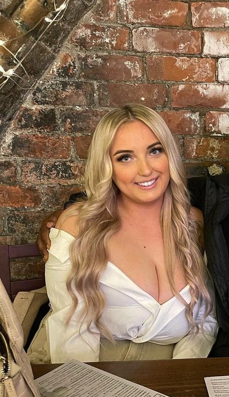 Olivia D nacktheit pornographische galerie