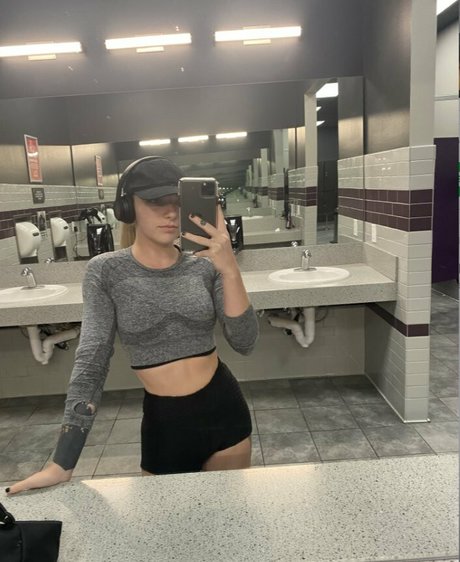 ravengonewildfree erwachsene pornographische bilder