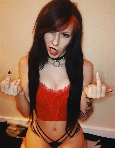 elflovingherself model nette bild