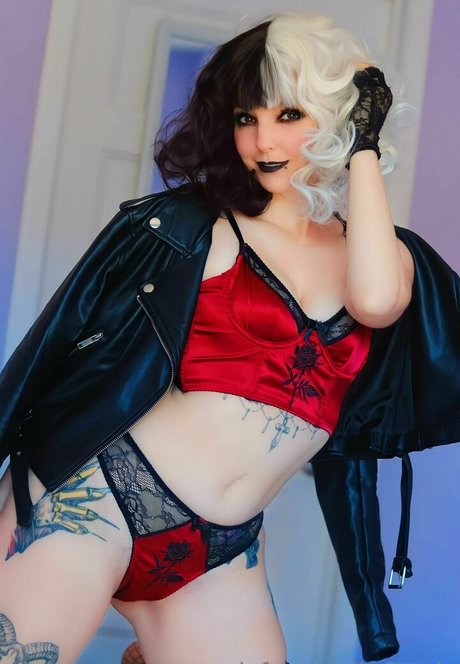 vollbusige ebenholz-onlyfans nackt sex bilder