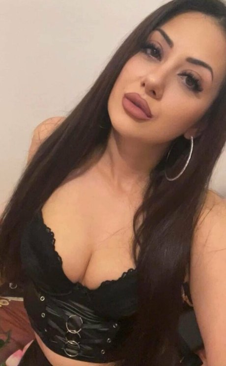 oanna rox schöne pornostar bild