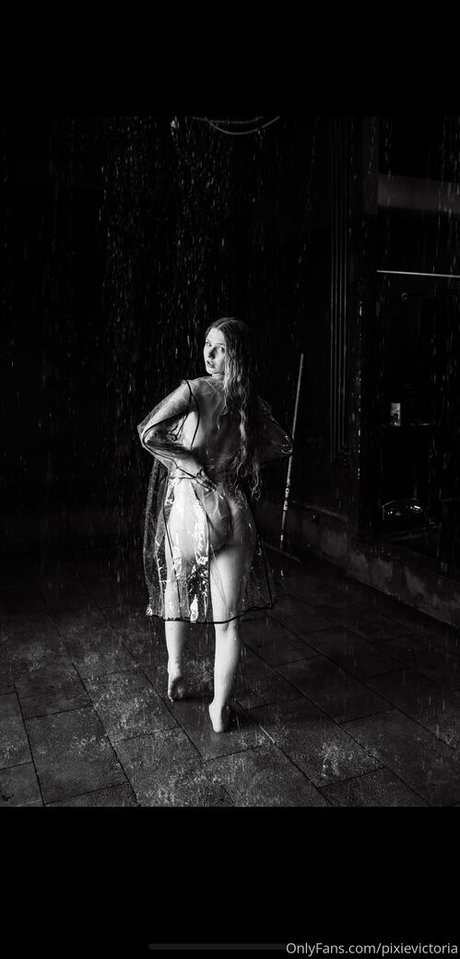 männliche promi-onlyfans heiße nackt foto