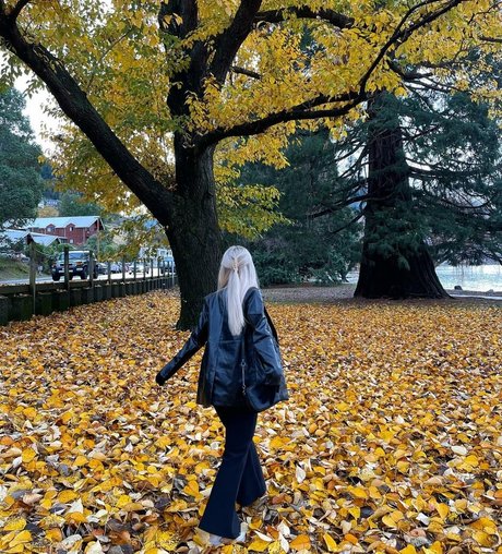 ellaredmond erwachsene nackten foto