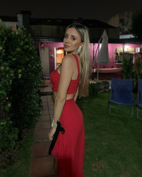 Morena Beltran exklusive hd fotos