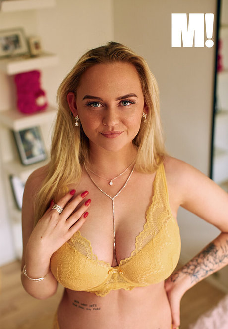 Rebekka Kaaris porno xxx bild