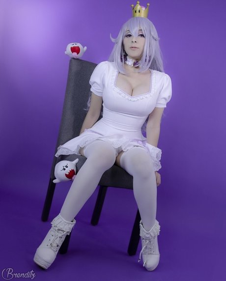 Brenditz Cosplay model xxx bild