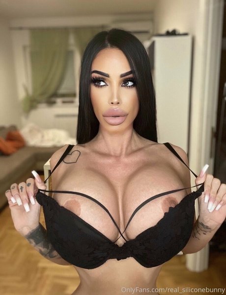 real siliconebunny nackt top galerie