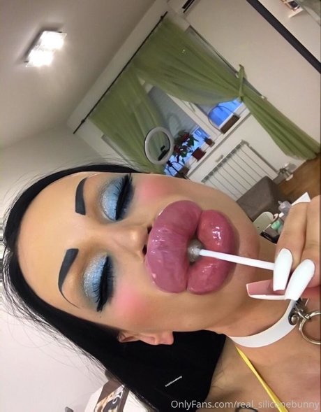 teen titten onlyfans erotische schöne galerie