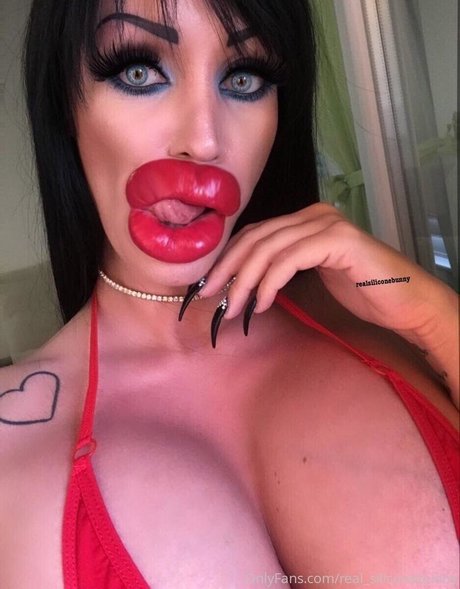 militärische asiatische onlyfans perfekte hübsche bilder