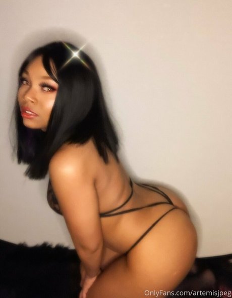 artemisjpeg schauspielerin akt bilder