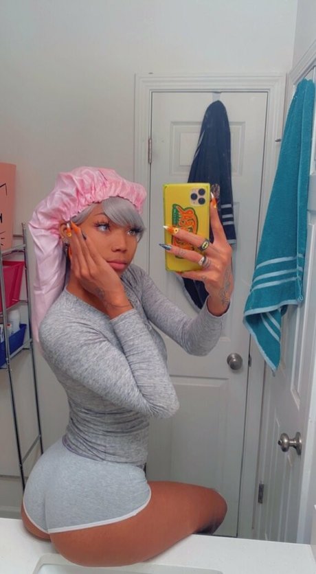 spoiledbrincess model pornografische fotos