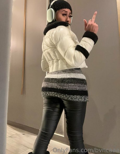 bvncaaa perfekte nacktheit fotos