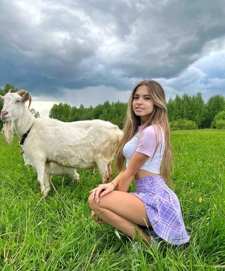 Lerabuns schauspielerin kunst bild