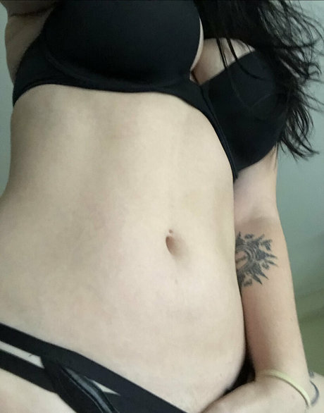 scarletfayx top nackt galerie