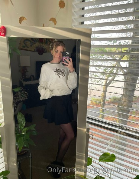 gingeralemom nacktheit akt archiv