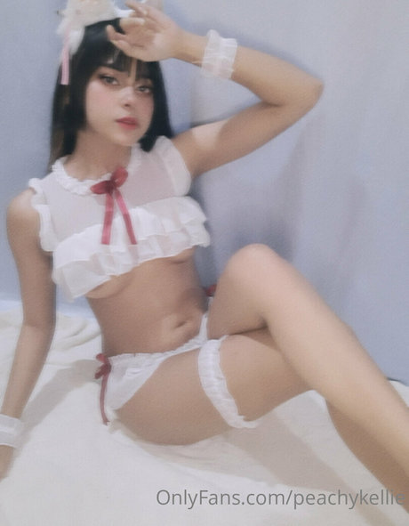 peachykellie xxx nette galerie