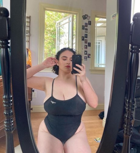 Alida Roos top freie bild