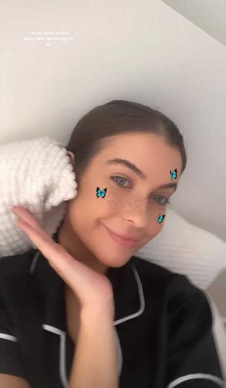 hellolana xxx exklusive bild