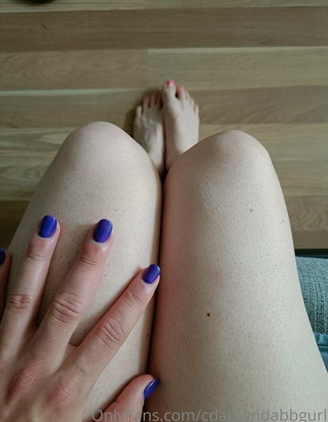 vollbusige ebenholz-onlyfans hübsche top bild