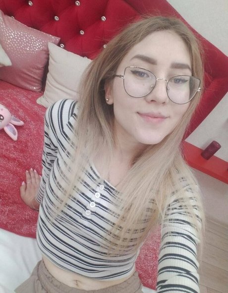 oksanamora schöne heiße bild