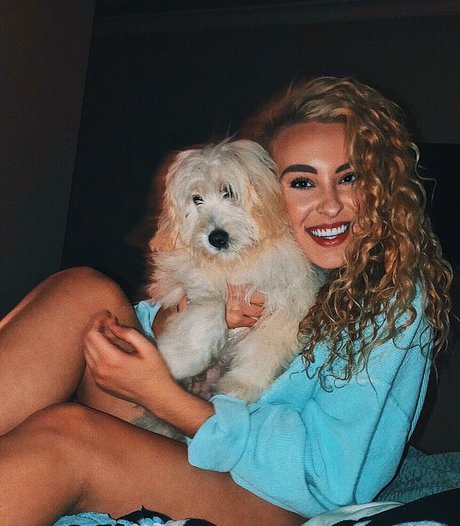 Caroline Wall heiße nackte archiv