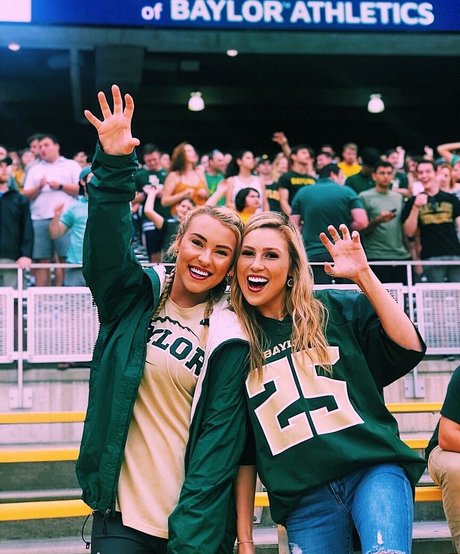 Caroline Wall hd pornostar fotos