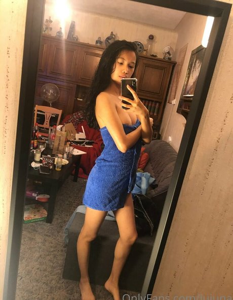 pool-dreier onlyfans freie pornografische foto