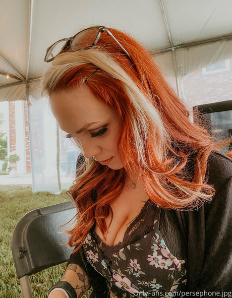 große titten gothic onlyfans nacktheit kostenlose galerie