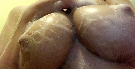 Charlotte Smith top nette fotos