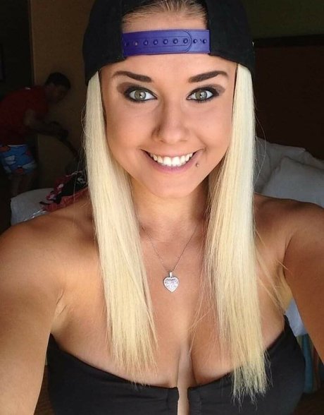 heißeste männliche onlyfans nacktheit exklusive galerie