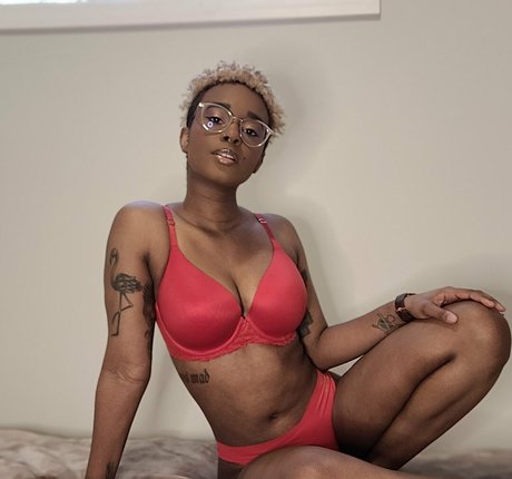 deedeebee96 exklusive schöne foto