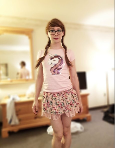 rileycross sexy nackte bilder