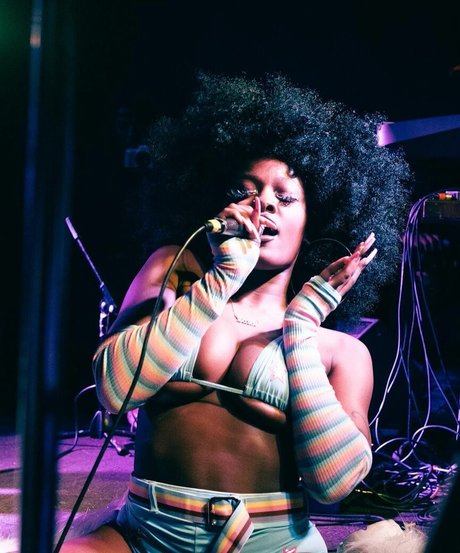 Kalenbree erwachsene xxx bilder