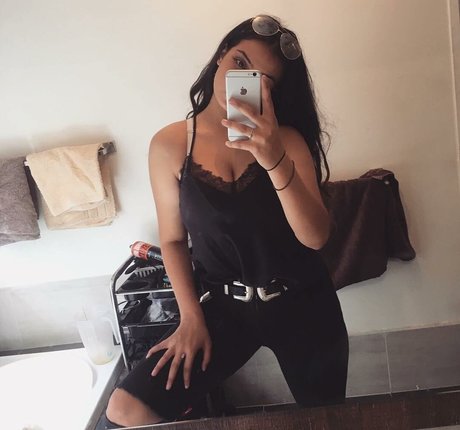 Chloe C kostenlose heiße bild