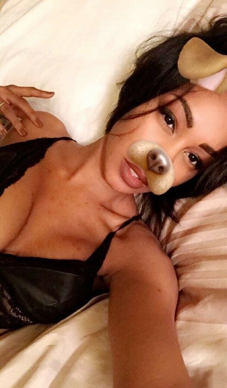 Nia Simone top schöne archiv