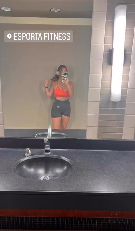 Makenna Adams top xxx fotos