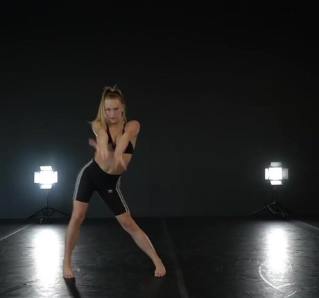 kurze teen-onlyfans kunst porno galerien