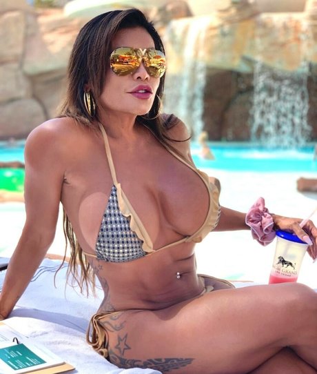 bbc-überraschung onlyfans nacktheit exklusive galerien