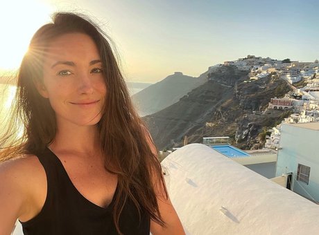 Nikki Delventhal erwachsene schöne foto