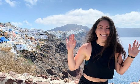 Nikki Delventhal erwachsene sexy galerien