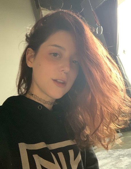 thecamdamage model top galerien