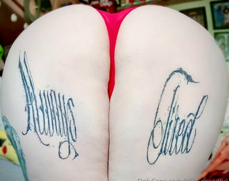 lolly dreadful porno nackte galerien