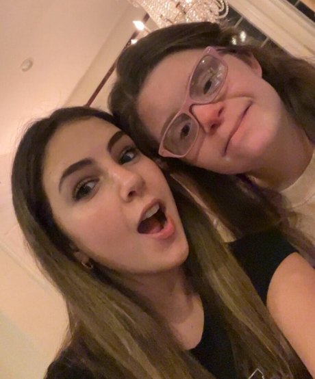 Lexy Kolker hd beste fotos