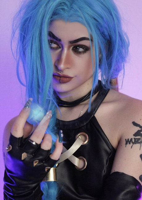 Kiiyoko sexy perfekte galerie