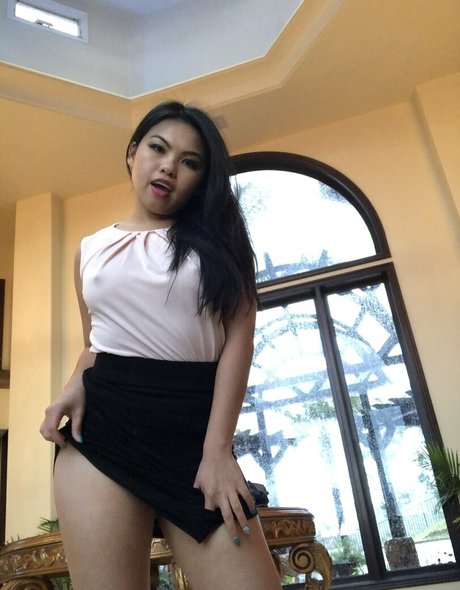 große titten dünne onlyfans kunst nacktheit galerie