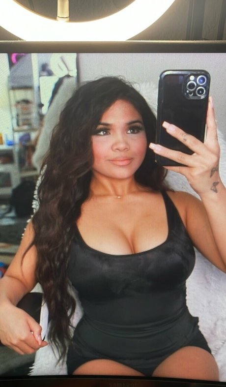 janifest beste heiße fotos