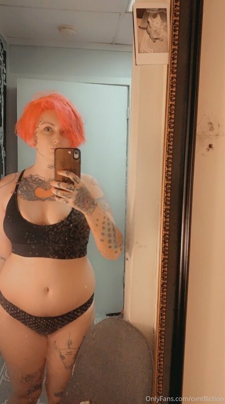 imjustbria erotische nette fotos