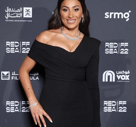 Dina El Sherbiny nacktheit galerie